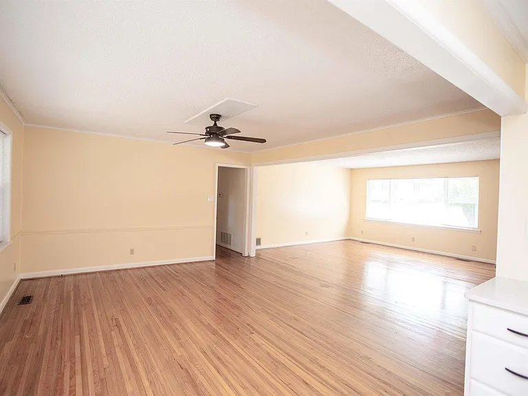5010 Glenmere Rd — Photo 6