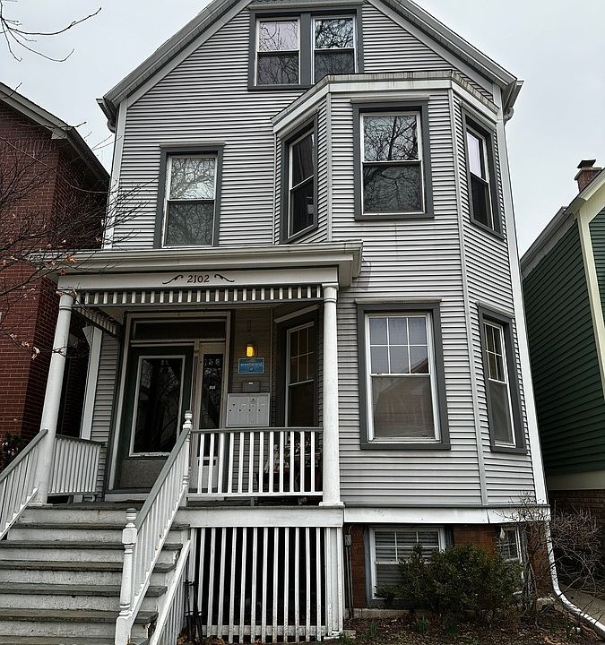 1st image of 2102 W Belle Plaine Ave APT 3