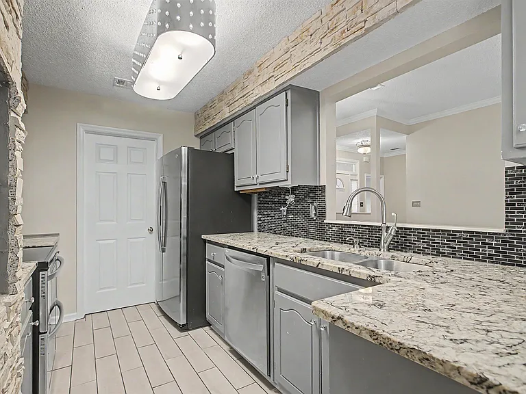 1850 Newman Ln — Photo 25