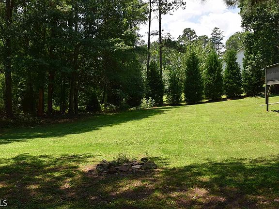 5th image of 350 Laurelwood Dr