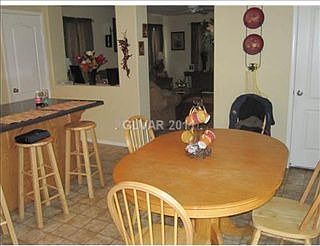 4th image of 11927 Giles St