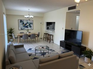 17170 SW 94th Ave APT 806, Palmetto Bay, FL 33157