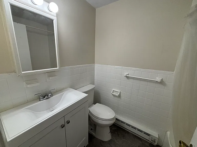 96 Tyler St #CY6 — Photo 8
