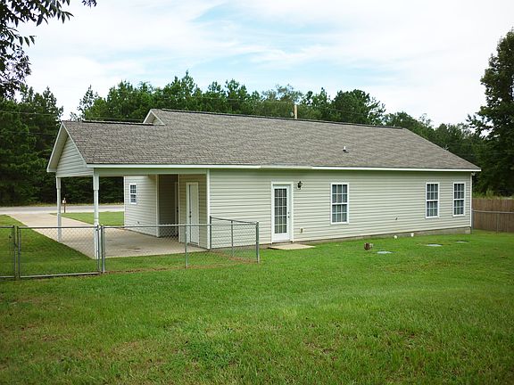 3rd image of 4202 Uchee Hill Hwy