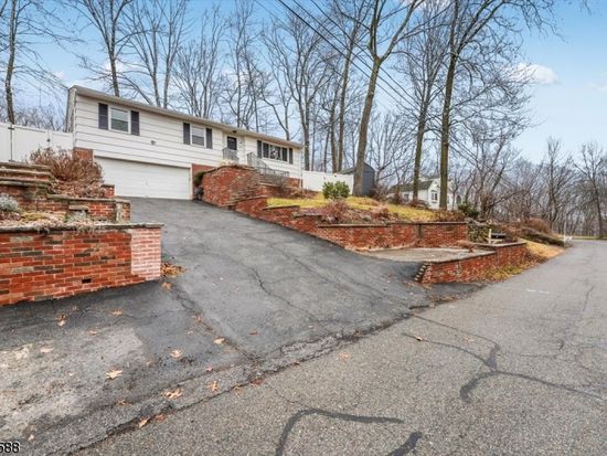 67 Davis Ave, Randolph, NJ 07869