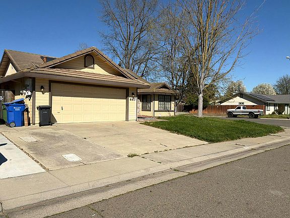 3rd image of 667 Germaine Dr