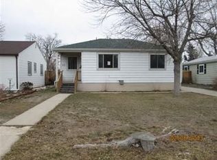 2056 Hanover St, Aurora, CO 80010