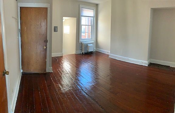 3rd image of 4031 Locust St #2