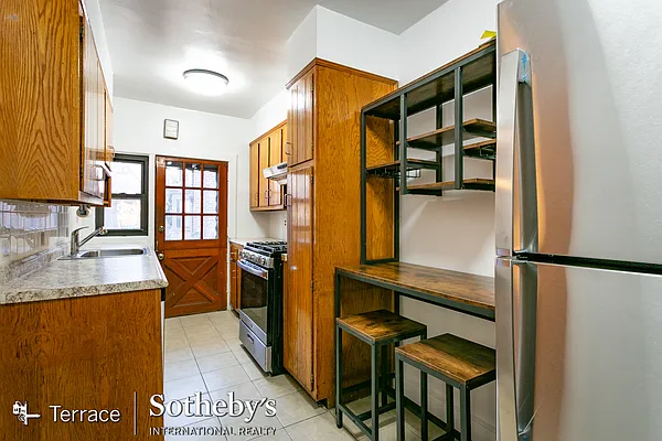 Rented by Terrace Sotheby's International Realty | media 24