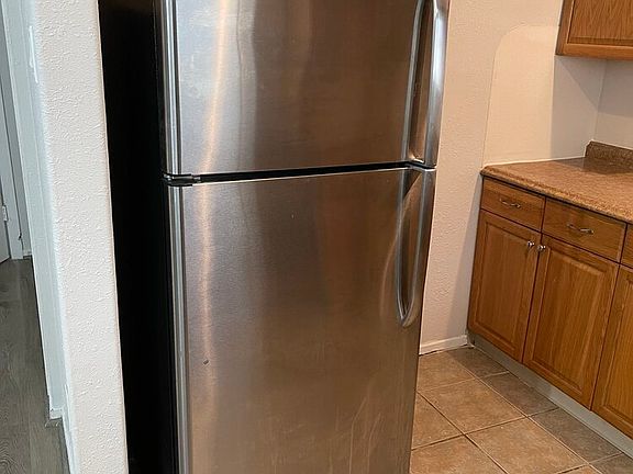 3rd image of 2128 Oakdale St APT 17