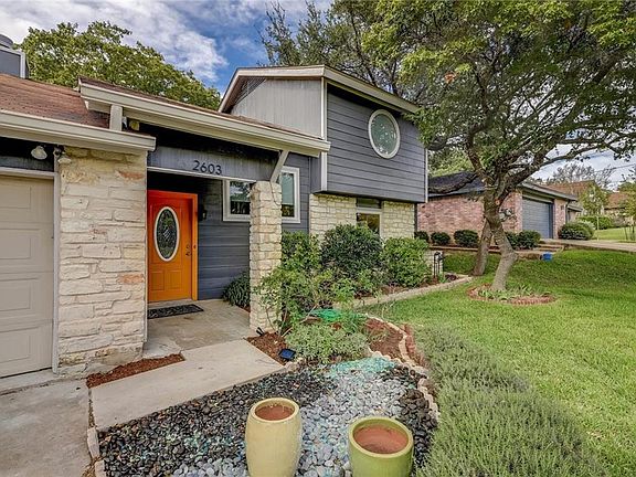 3rd image of 2603 Creek Bend Cir