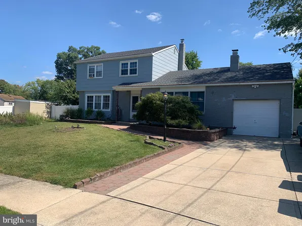 6 Tampico Ter, Woodbury, NJ 08096