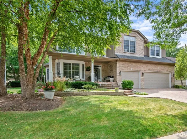 951 W Willow St, Palatine, IL 60067