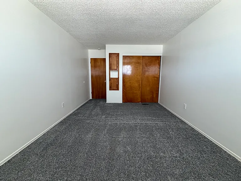 15176 Oakwood Ln — Photo 21