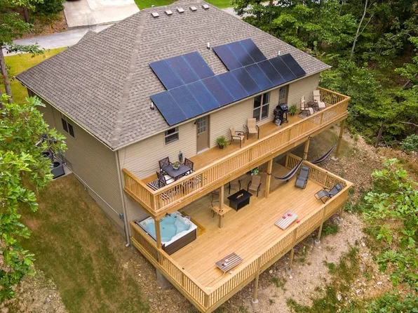 11 Saint Austell Cir, Bella Vista, AR 72714