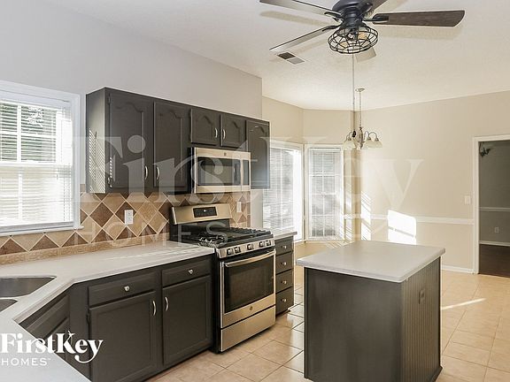 5th image of 3883 Meadow Ridge Dr NW