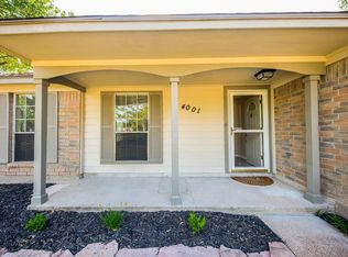4001 Lee Ln, Pearland, TX 77584