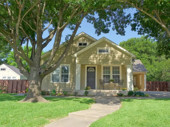 613 N Main St, Muenster, TX 76252