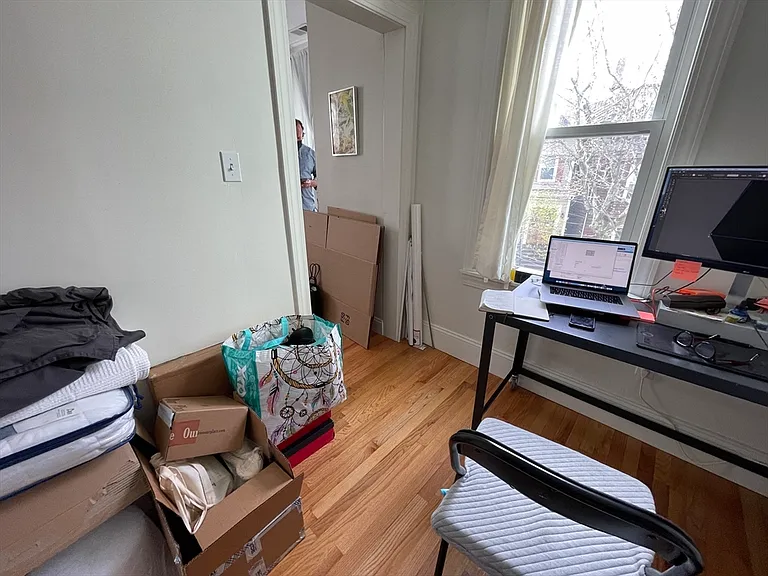 250 Webster St #2 — Photo 7
