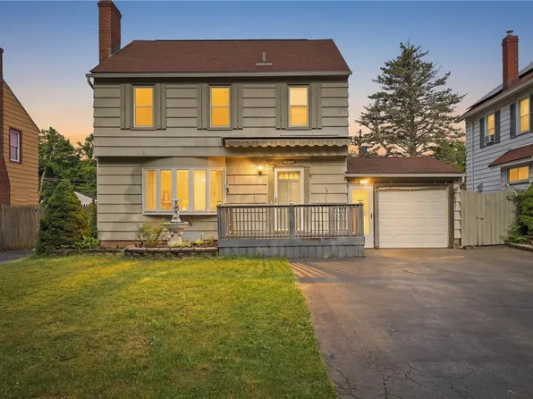 53 Woodman Park, Rochester, NY 14609