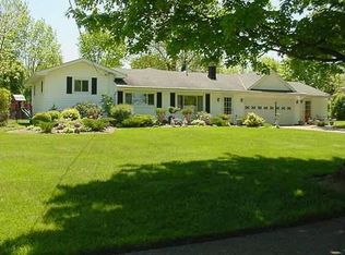 16561 Glendale Ave, Strongsville, OH 44136