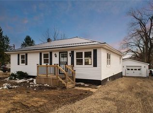 9710 Lake Pleasant Rd, Erie, PA 16509