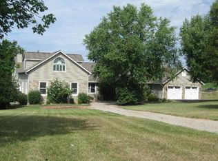 736 Boxwoodgreen Dr, Wirtz, VA 24184