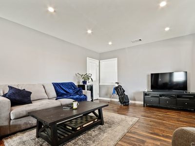 623 W Colorado Blvd, Monrovia, CA, 91016