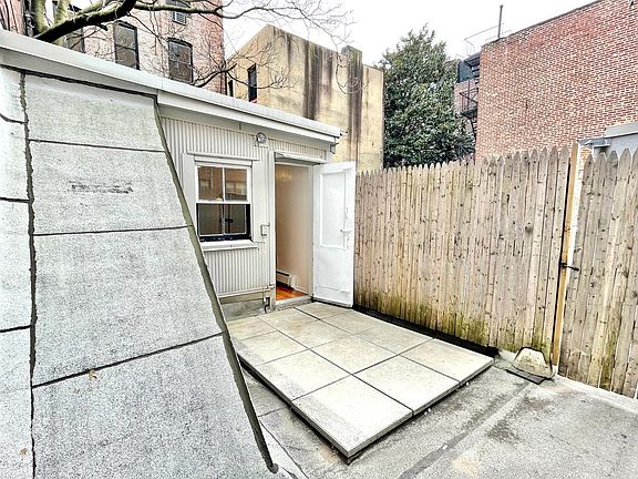 2nd image of 28 Jane St #1A