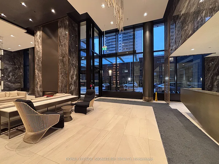 127 Broadway Ave #2104 — Photo 32