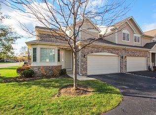 6460 Cunningham Ct, Gurnee, IL 60031