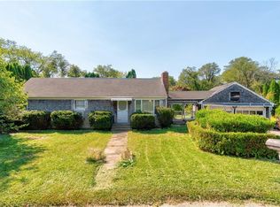 30 Sweet Farm Rd, Portsmouth, RI 02871