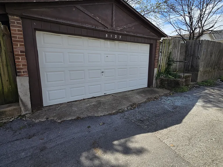 5127 Goethe Ave — Photo 10
