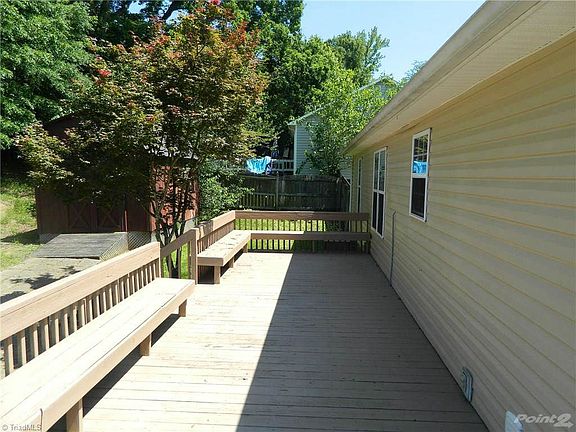 Spacious Deck