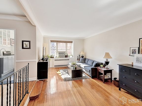 2nd image of 7636 113th St APT 4P