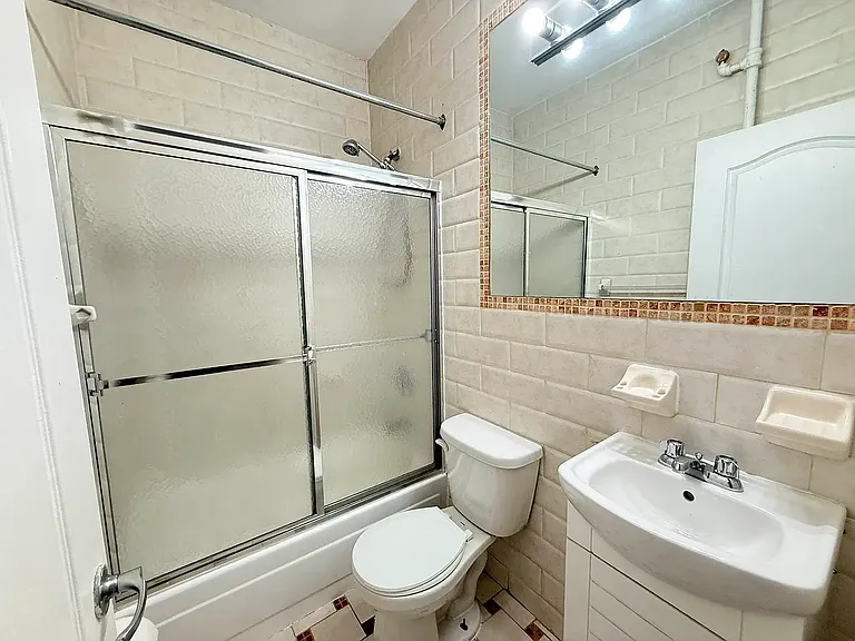 493 9th Ave #3D — Photo 7