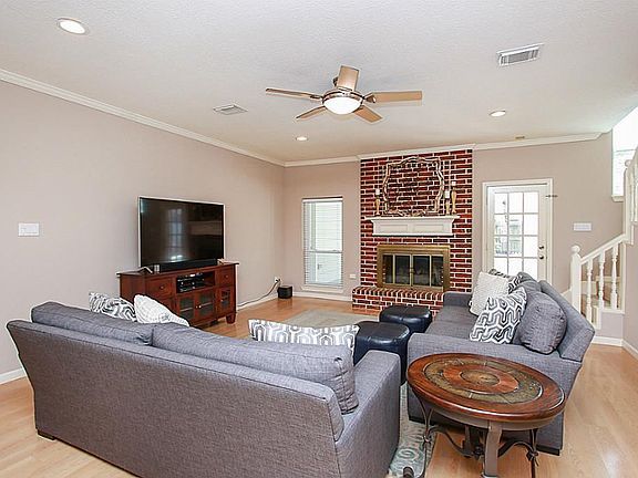 5th image of 12407 Exbury Ct