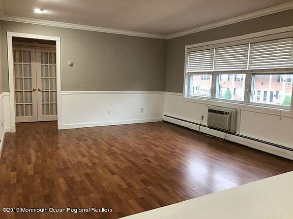 2nd image of 16 King James Ln