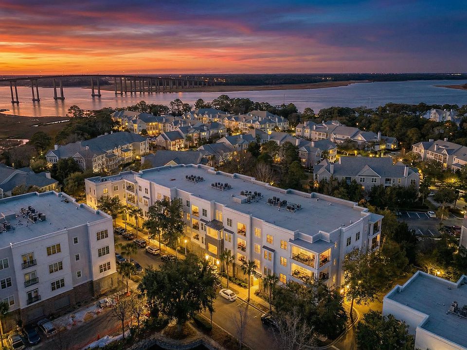 1st image of 200 River Landing Dr Unit 204F