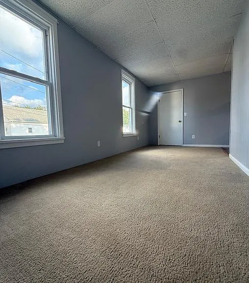 8995 Reed Hill Rd — Photo 12