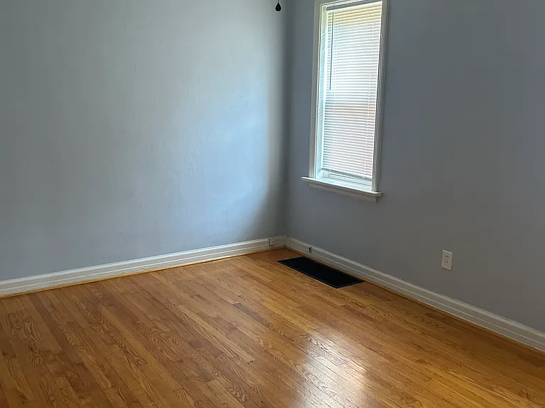 7557 Williams Ave — Photo 8