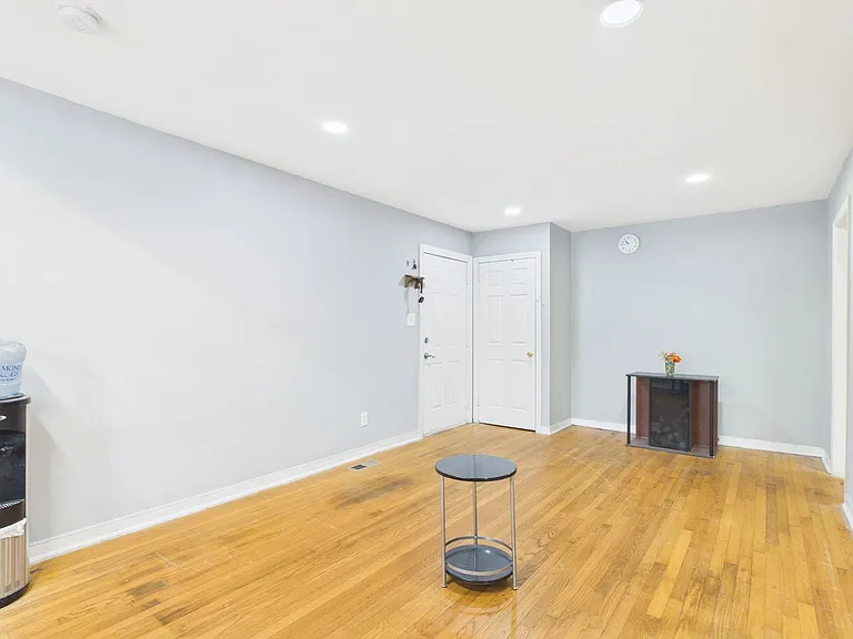 1518 Ethridge Dr — Photo 7