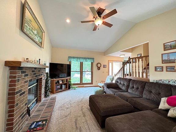 5th image of 3017 Candlewood Dr
