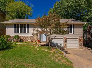 21 Warwick Rd, Little Rock, AR 72205