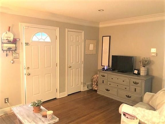 2nd image of 5059 Hampshire Ave