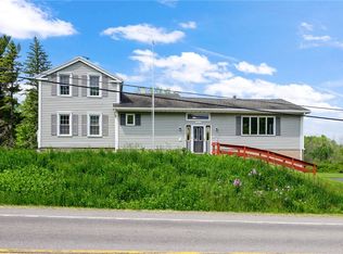 1869 Walworth Penfield Rd, Walworth, NY 14568