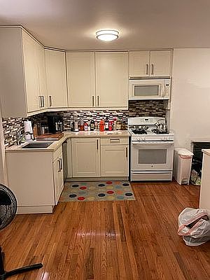 1st image of 194 8th Ave APT 3