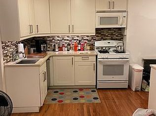194 8th Ave APT 3, New York, NY 10011