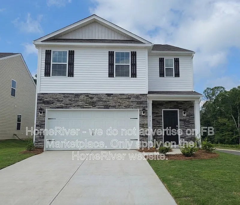 5 bed, 3.0 bath, 2368 sqft, $2,255 — Photo 1