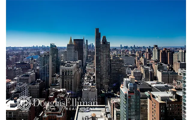 Rented by Douglas Elliman | media 2